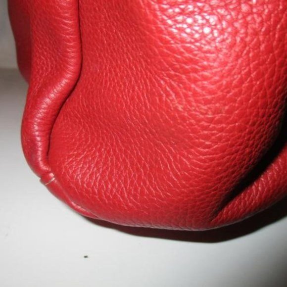 Tignanello Pebbled Red Leather Side Pocket Key Charm Satchel - Picture 7 of 11